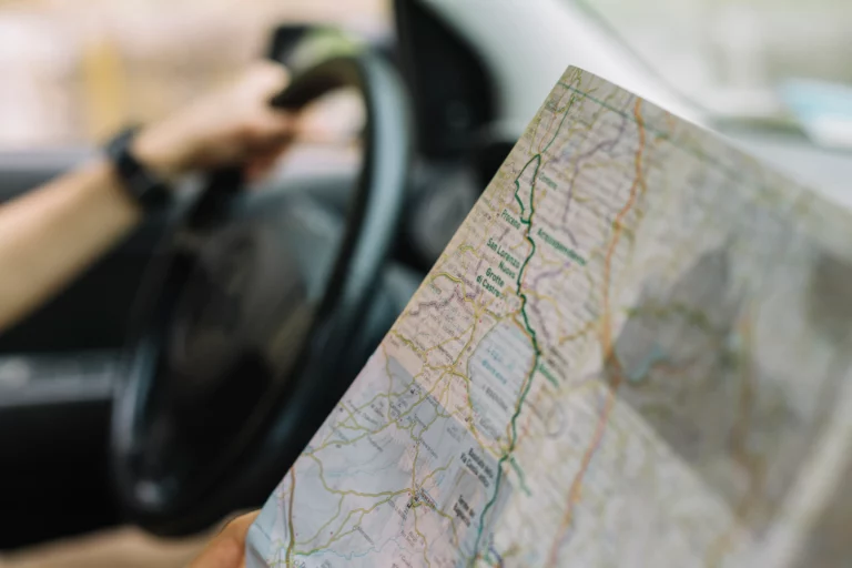 co pilot with map car